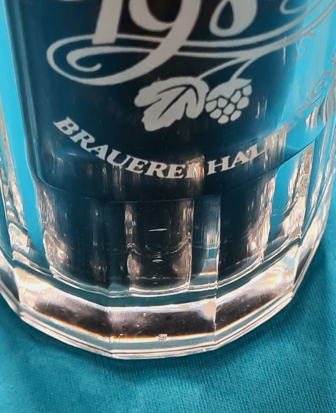 Haldengut Bicchieri: Gläser Haldengut 1983 – Usato da Saland venduto da V-Tour 4