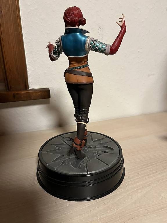 Statuette: TRISS - DARK HORSE - WITCHER 3 – Usato da Blonay venduto da rou_vr7k 2
