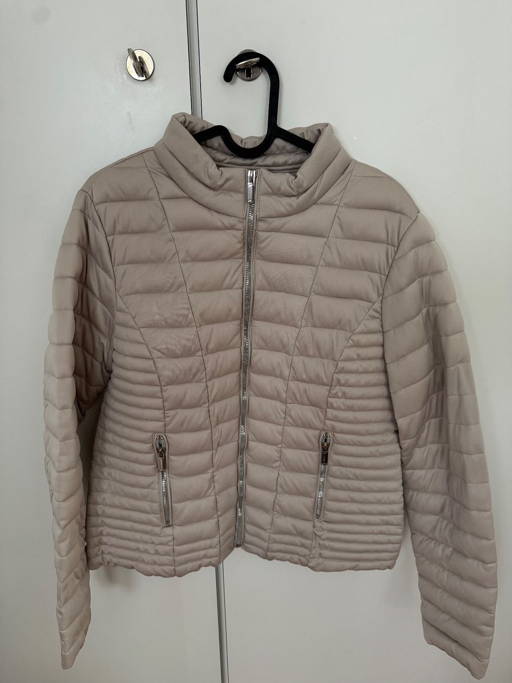 Jacken: beige Jacke – Gebraucht aus Rüfenacht BE von NE_