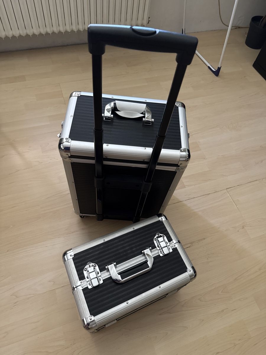 Make-up: Professional Makeup Train  with 2 Case Organizer - Black – Nuovo (secondo la descrizione) da Neirivue venduto da naz_z28w 8