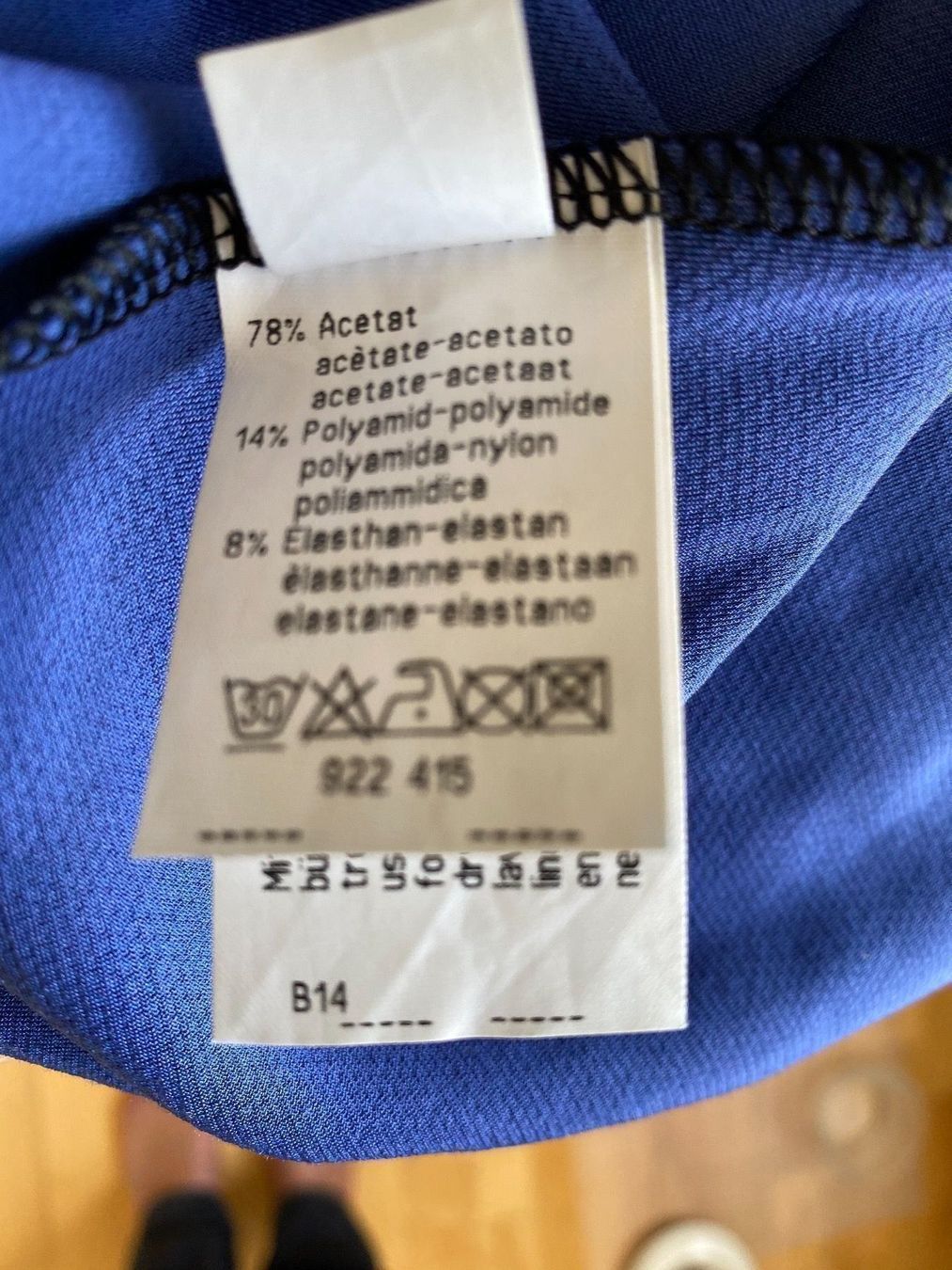 Vestiti: Kleid – Usato da Arni AG venduto da EW4239ew 5