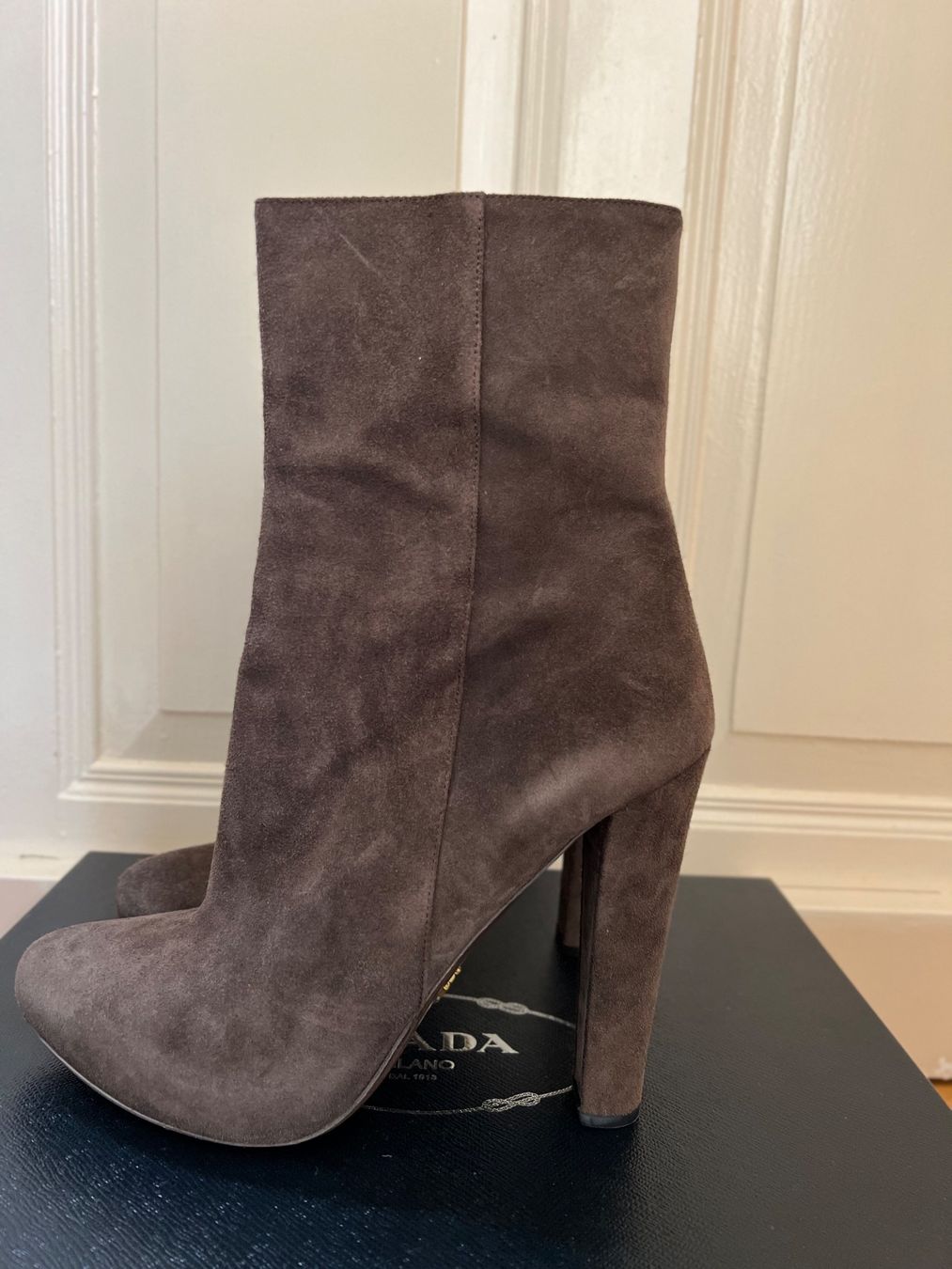 Prada Chaussures femmes: Prada – D'occasion à Uetikon am See par jan_bx6p