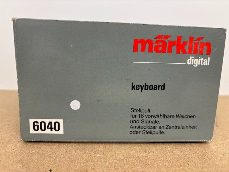 Märklin Modelleisenbahnen: Märklin Keyboard 6040 Stellpult – Gebraucht aus Büsserach von ModellbahnDepot 2