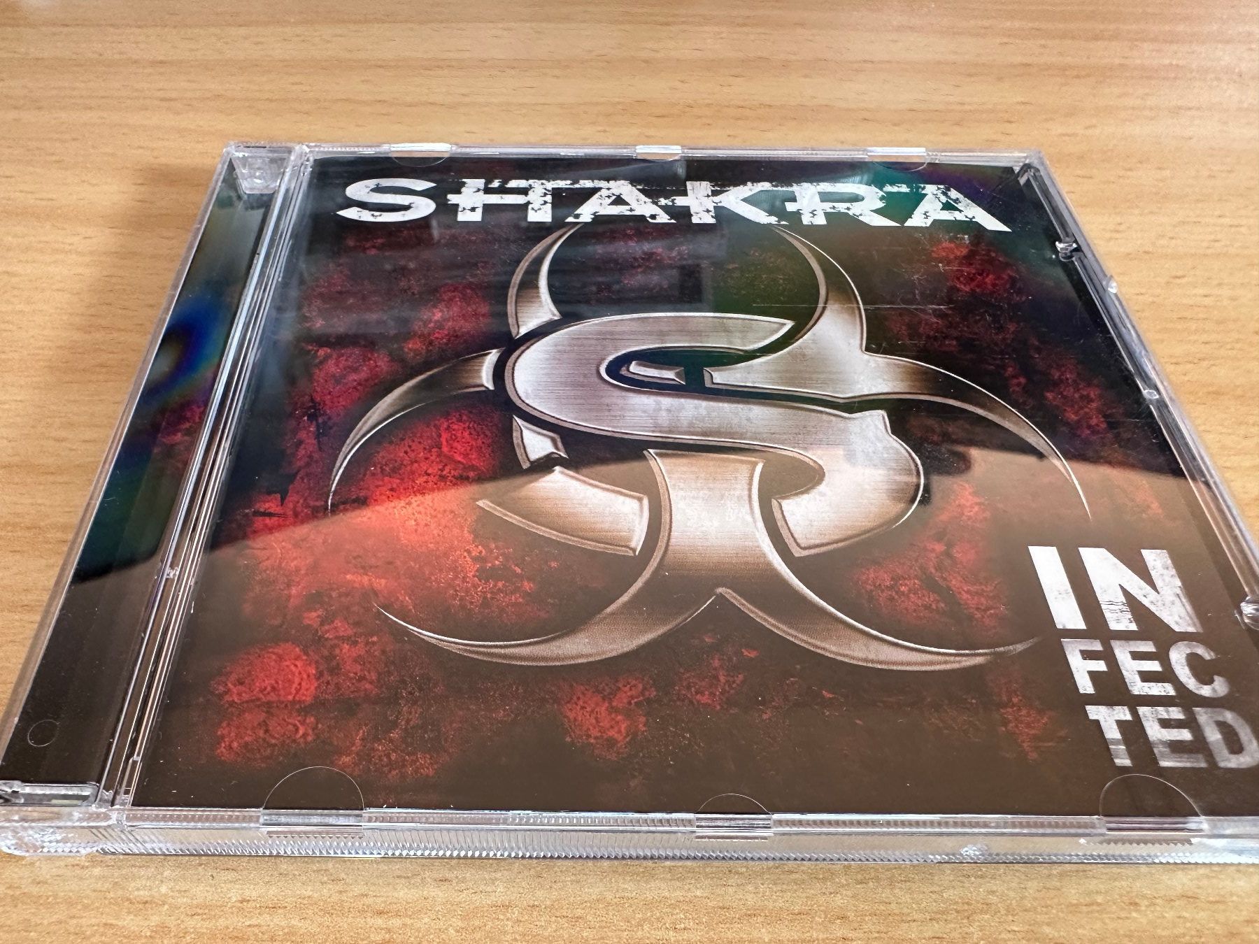 CD: Shakra – Infected – Usato da Rikon im Tösstal venduto da Alpenmutz