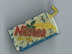 Placchette & Badge: Nestea - Pin – Usato da Zürich venduto da t24_de