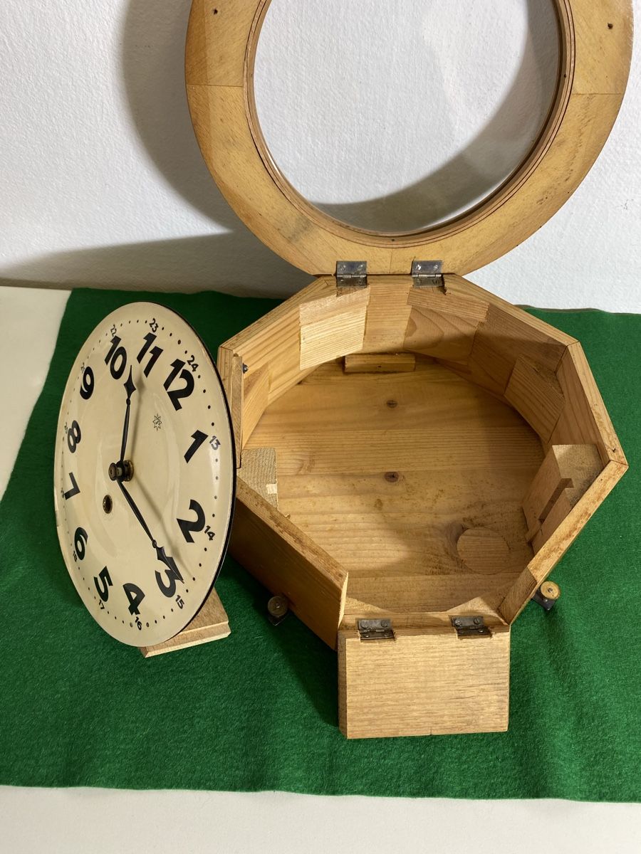 Junghans Stand- & Wanduhren: Junghans Wanduhr, Gehäuse antik – Gebraucht aus Utzigen von Lasagne99 7