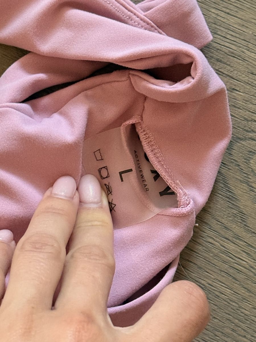 Tops: Pink sports bra Foxy – Gebraucht aus Zürich von Bellinka23 2