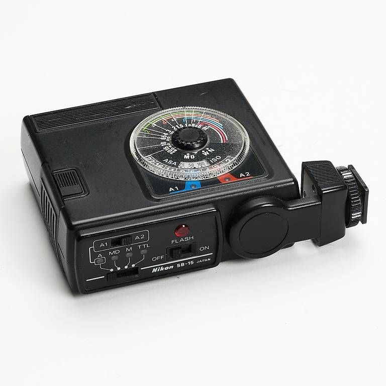 Nikon Blitze: Flash Nikon SB-15 – Gebraucht aus La Chaux-de-Fonds von Holga120 2
