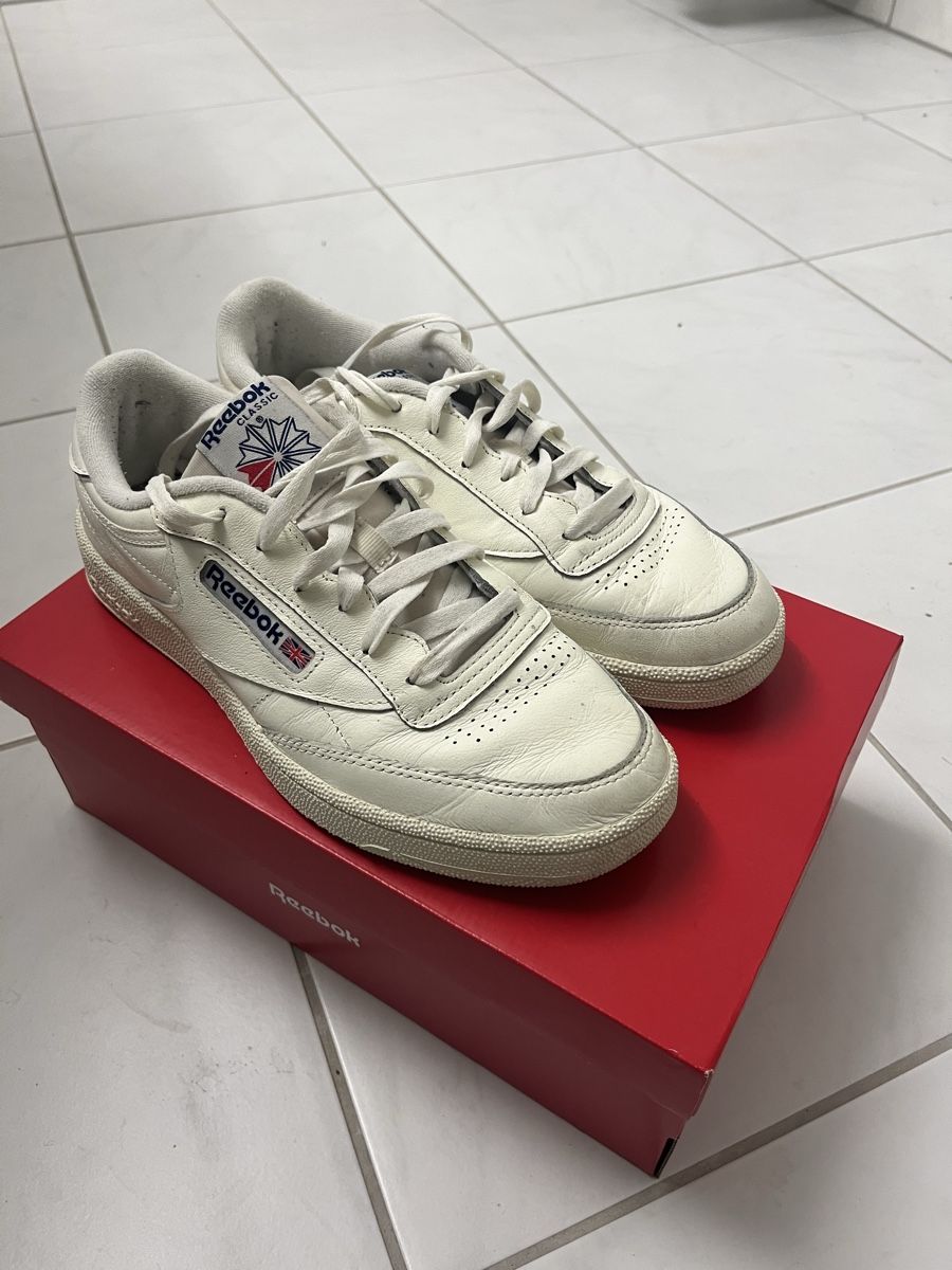 Reebok Scarpe da uomo: Reebok Club C 85 – Nuovo (secondo la descrizione) da Wohlen AG venduto da davi_002
