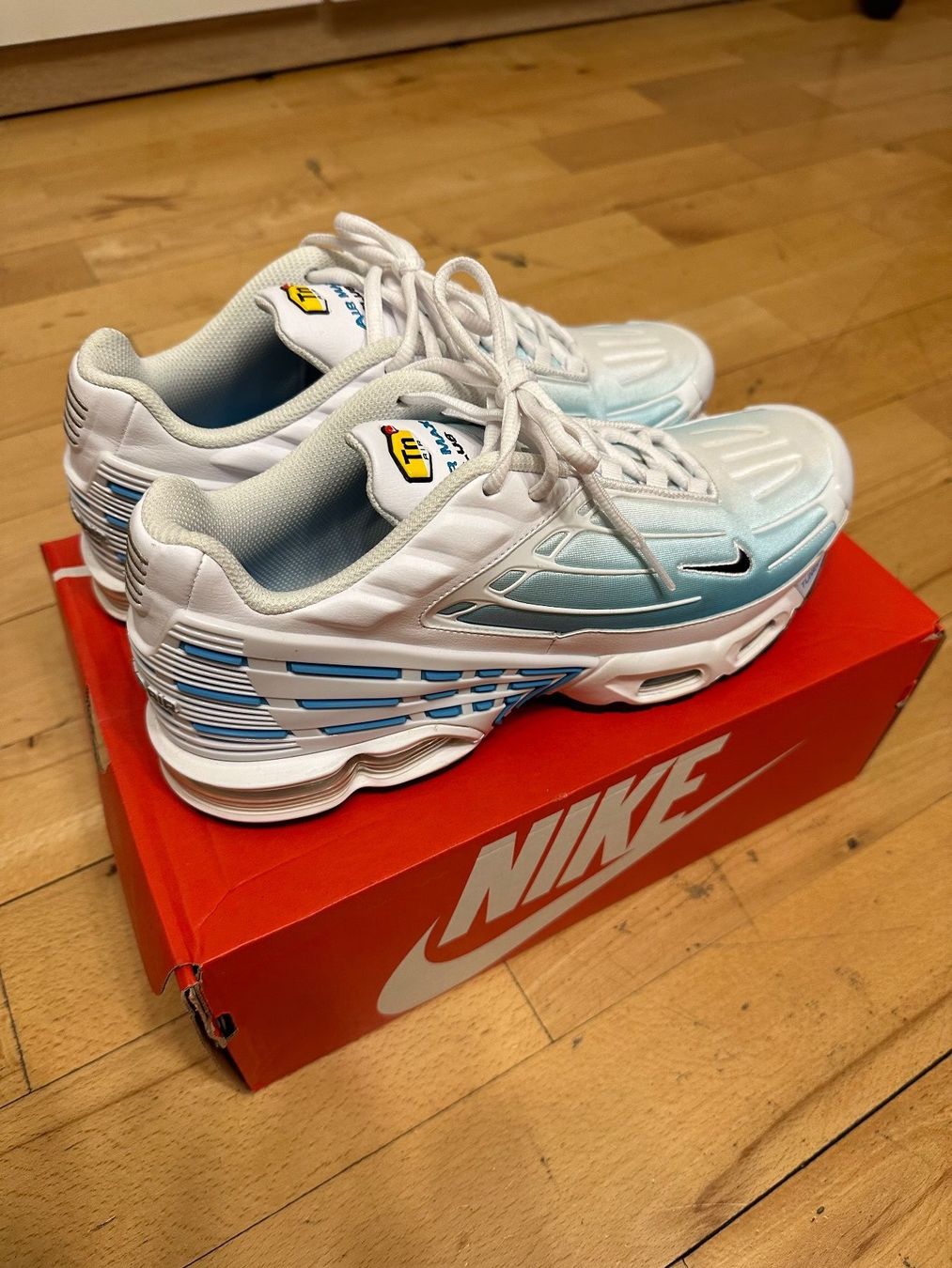 Nike Herrenschuhe: Nike Air Max Plus 3 Laserblue – Neu (gemäss Beschreibung) aus Visp von locosshop 2