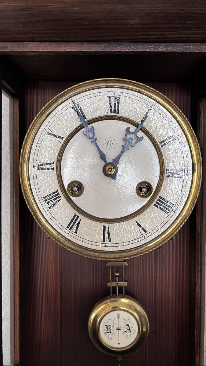 Junghans Stand- & Wanduhren: Wanduhr Holzgehäuse mit Pendel  – Gebraucht aus Neuenegg von Magosaurus 2