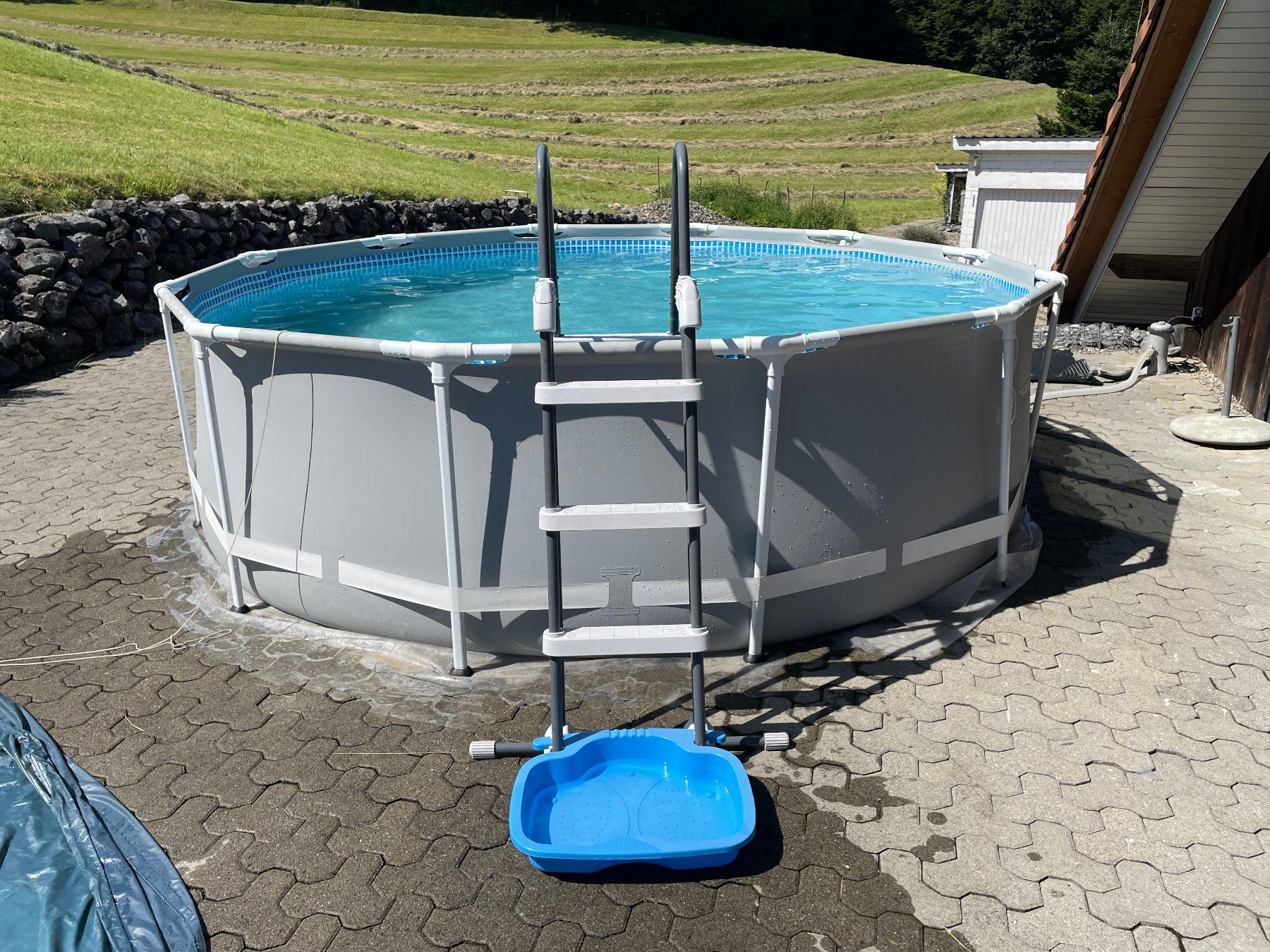 Intex Piscine: Pool Schwimmbad INTEX  366x99 cm Filter Pumpe Solarnatten – Usato da Oftringen venduto da noreply 7