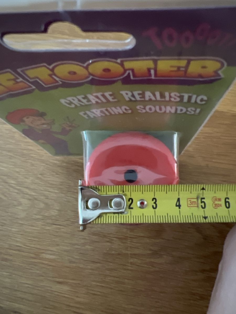Spielzeuge: Le Tootter Furzgeräusche Simulator neu Ovp – Neu und originalverpackt aus Uznach von Apuutze 4
