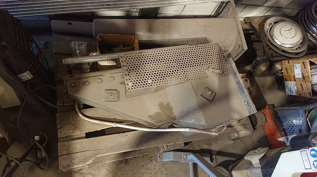 Tutti gli attrezzi: Carrosserie Treibhammer – Usato da Grünenmatt venduto da Serge750