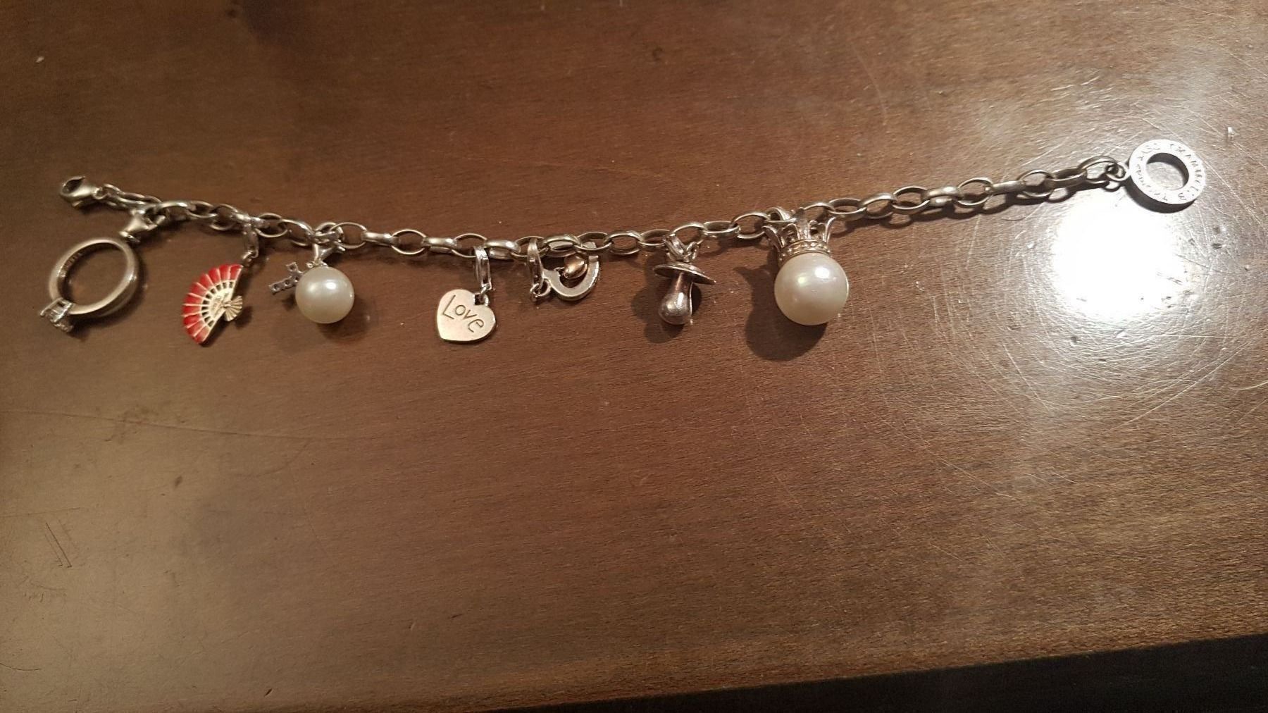 Thomas Sabo Bracciali & Braccialetti: Thomas Sabo Charm Club  mit 7 Charms – Usato da Unterägeri venduto da Altgoldschmuck 9
