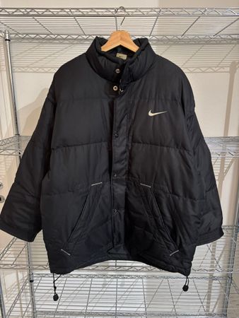 90’s Vintage Nike Puffer Jacket Big Swoosh Size M