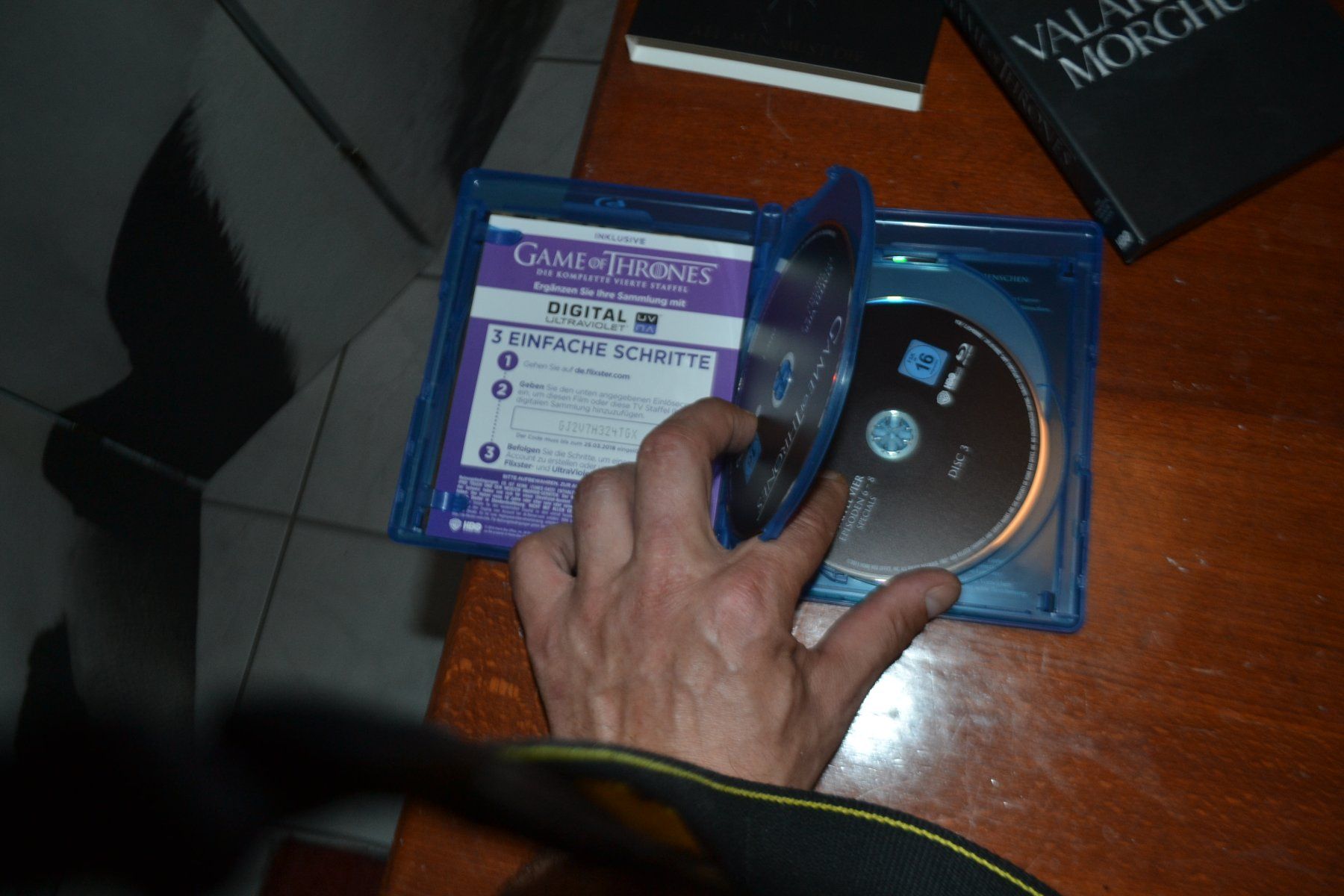 Alle DVDs: Game of Thrones vierte Staffel – Gebraucht aus Laupen ZH von chefdom 3