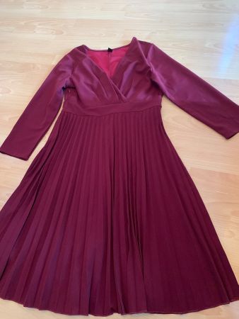 Jolie robe bordeaux Shein t. 40