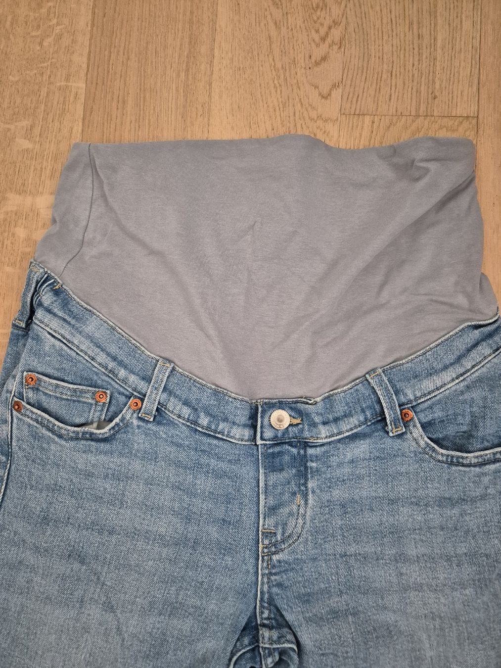 H&M Jeans: Jeans de grossesse H&M Mama bleu -  M – Neuf (Voir description) à Zürich par lou_z6jt 1