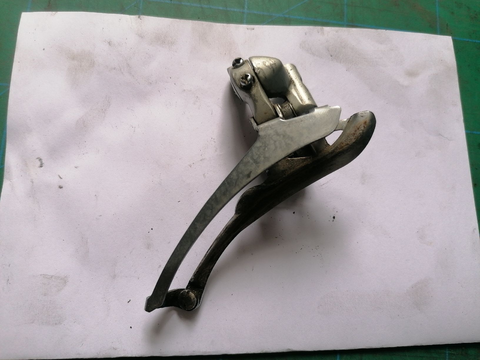 Shimano Pezzi di ricambio: Shimano Umwerfer FD-1056 – Usato da Lausanne venduto da Frankenstein