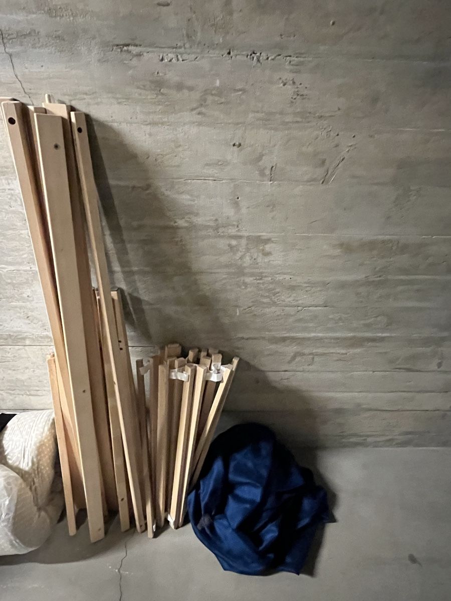 Ikea Letti: Lit bébé IKEA FLITIG avec matelas et draps – Usato da Dornach venduto da hmk_bl6q 2