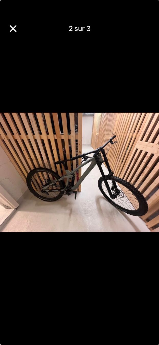 Cube Biciclette: DH Cube Two 15 Carbon comme neuf – Usato da La Tour-de-Trême venduto da Jackda66 1