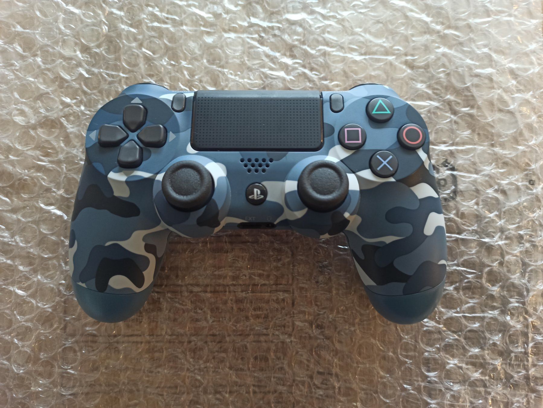 Manettes: Original Controller Sony PS4 Wireless DualShock 4 V2 TOP CAM – D'occasion à Oberweningen par mar_87mx 2