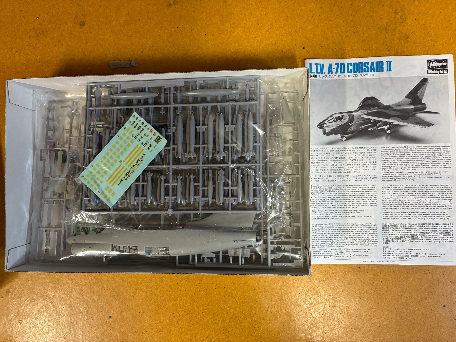 Kit di modellismo & Modellini statici: L.T.V. A-7D Corsair 1:48 Hasegawa – Nuovo e nell'imballaggio originale da Rapperswil BE venduto da Silverwings 1