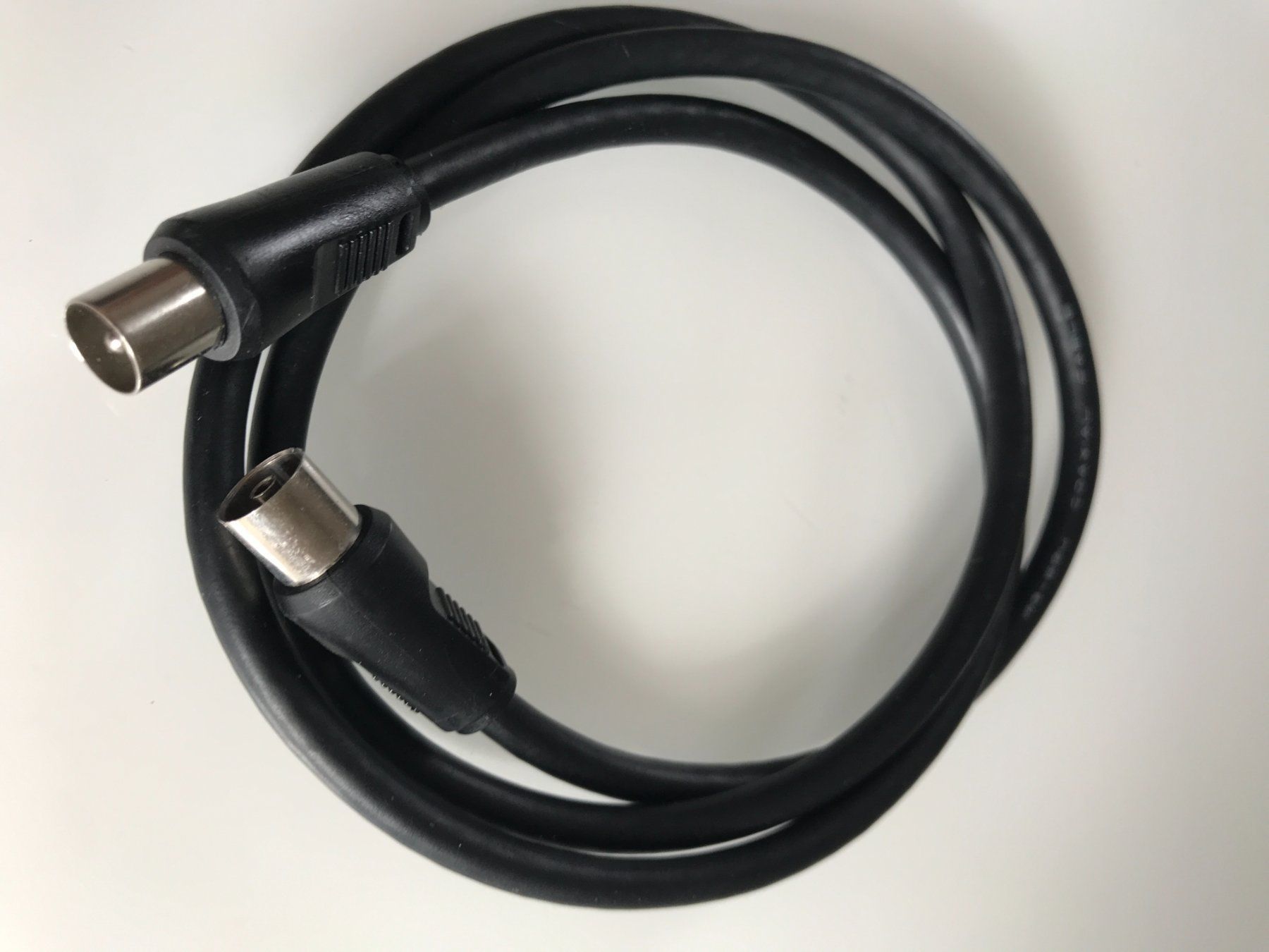 Kabel: Antennenkabel Stecker Konvolut - diverse Längen – Gebraucht aus Zürich von oso04 5