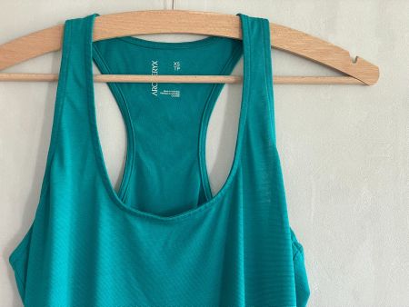 débardeur arc'teryx laine xs, petit défaut