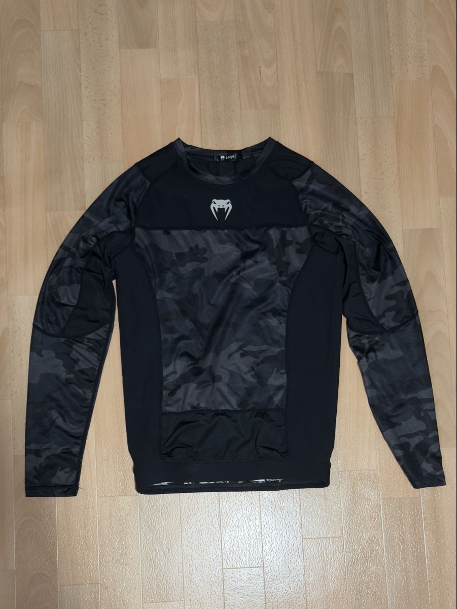 Venum Maglioni & Felpe: Venum Rashguard – Nuovo (secondo la descrizione) da Volketswil venduto da 8003
