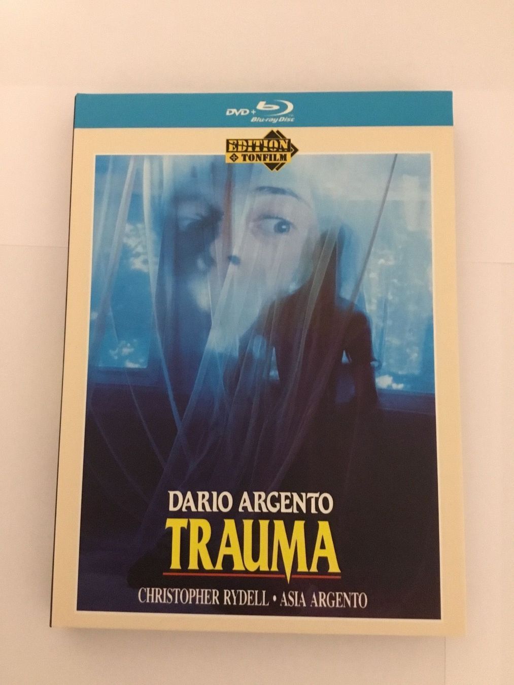 Tutti i DVDs: Trauma Blu Ray Mediabook 2 Disc – Nuovo (secondo la descrizione) da Blauen venduto da sternchen66