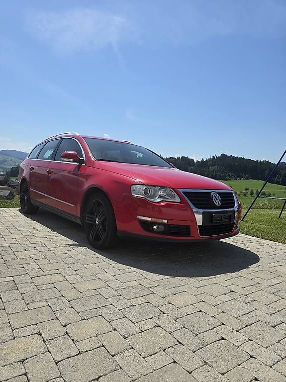 VW Automobili: Zu verkaufen VW Passat 3.2 4 Motion – Usato da Lütisburg-Station venduto da FritschiiR32