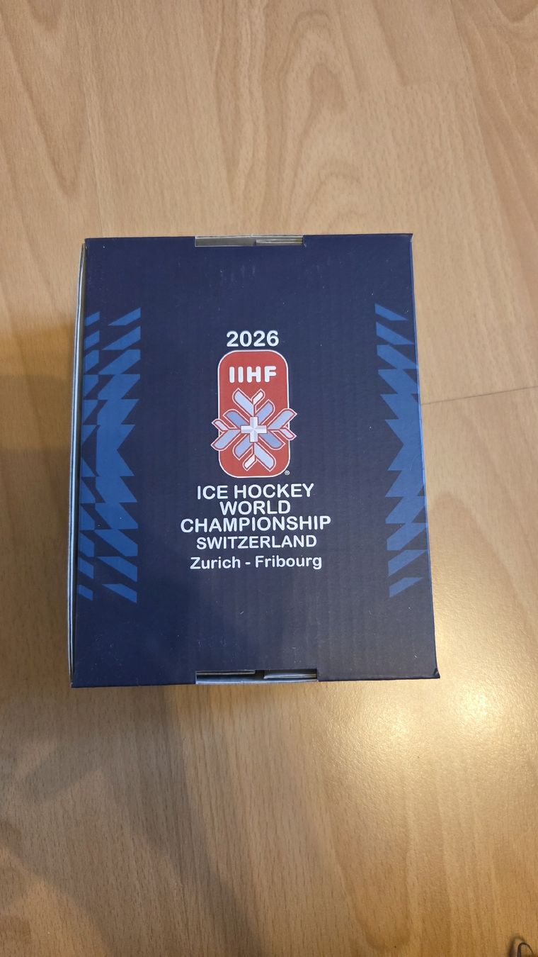 Figuren: Cooly IIHF Eishockey WM Maskottchen 2026 – Neu und originalverpackt aus St. Ursen von noahbuchs 2