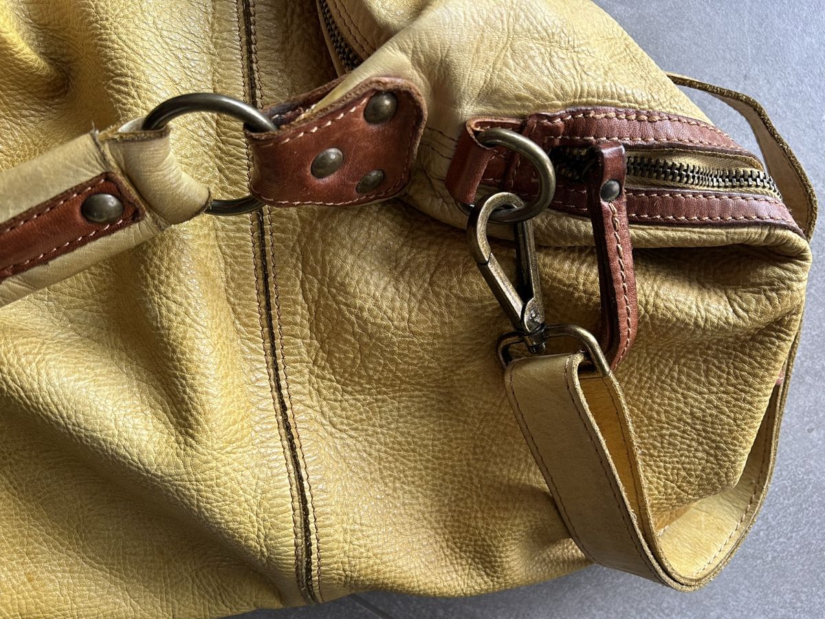 Borse da donna: BAYSIDE LEDER - HAND / UMHÄNGETASCHE – Usato da Nidfurn venduto da cejeisda 6