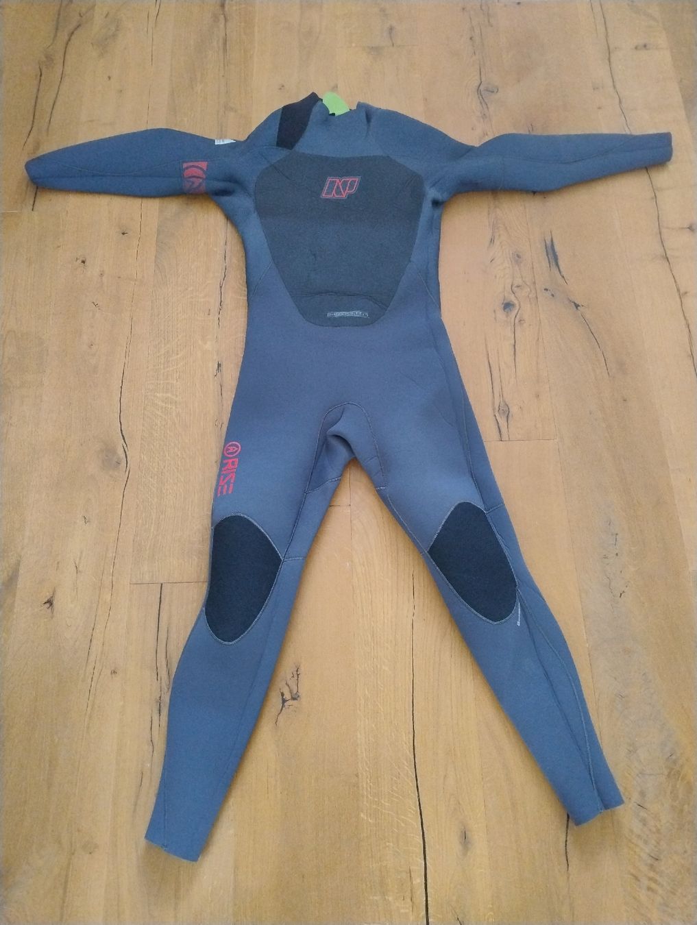 Combinaisons de plongée: Neoprenanzug Herren 5mm – D'occasion à Heerbrugg par Rusta