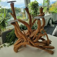 Wunderschöner grosser Kerzenständer aus Holz