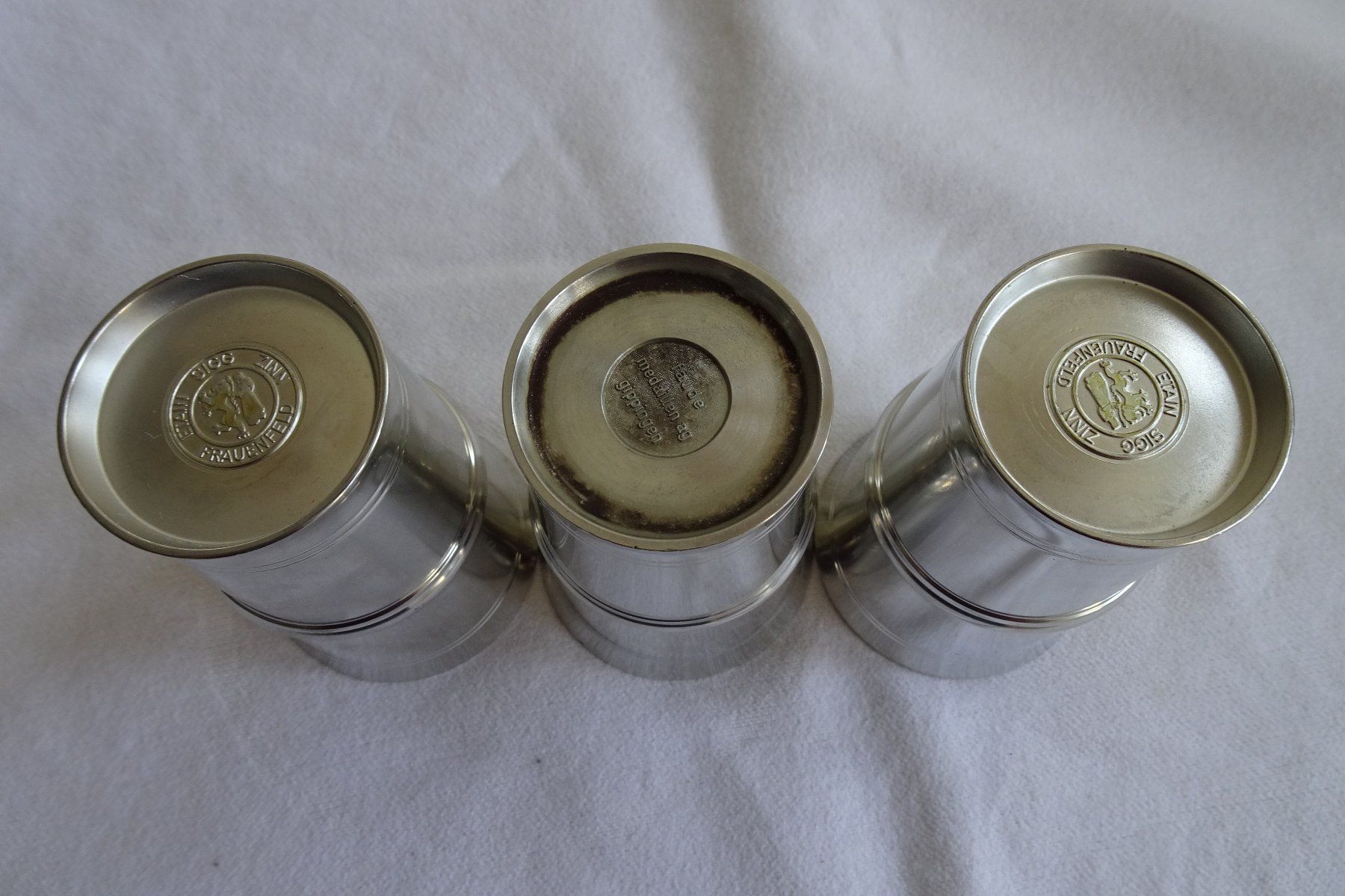 Tazze: 3 Zinnbecher mit Aufdruck – Usato da Strengelbach venduto da schmetterling20 2