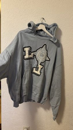 Kapuzenpullover