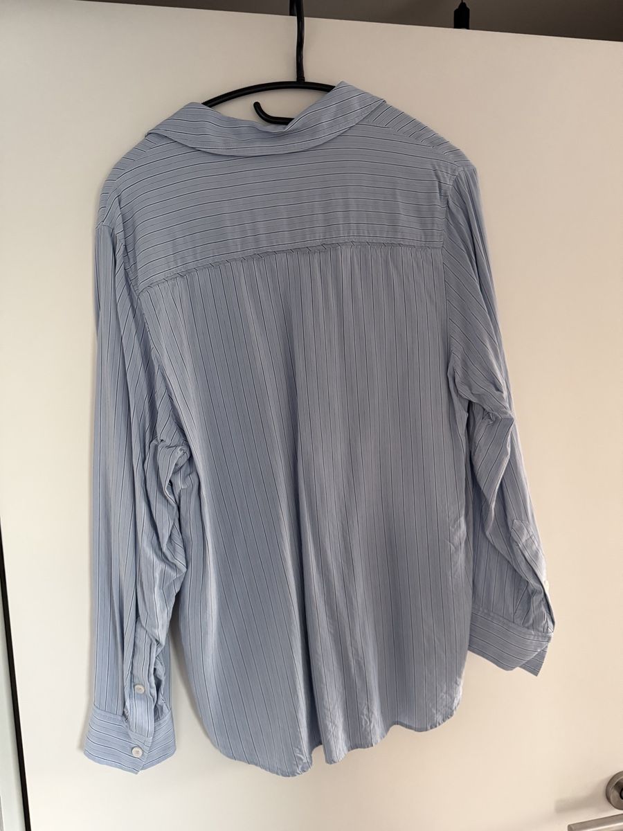 Cos Camicette: COS Hemdbluse – Hellblau gestreift, Grösse 36 – Nuovo (secondo la descrizione) da Dietikon venduto da schultealina__ 1