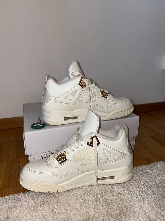 Scarpe da donna: Jordan 4 metallic gold  – Usato da Mendrisio venduto da ros_gps5 1