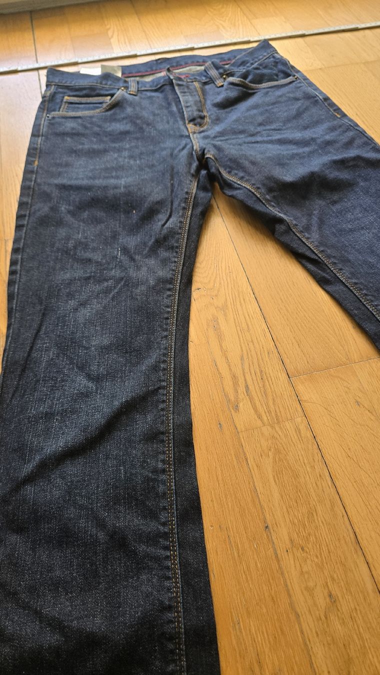 Tommy Hilfiger Jeans: Tommy Hilfiger Jeans Gr. 30/34 – Usato da Emmenbrücke venduto da meu_2j8p 1