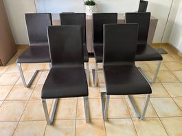 6 chaises noires Pfister en cuir