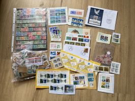 Umfangreiche Sammlg. Briefmarken Schweiz & Ausland - Frisch 