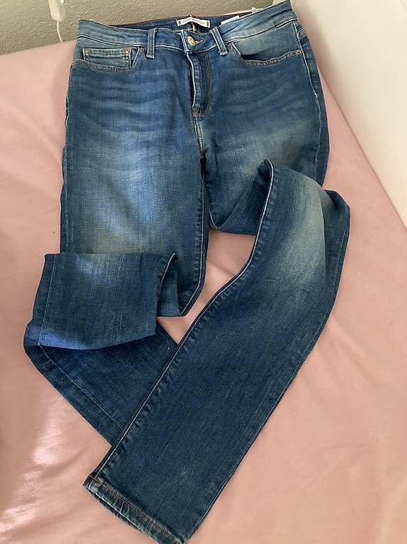 Tommy Hilfiger Jeans: Tommy Hilfiger Jeans Grösse 28/30 – Usato da Bern venduto da Micalua 1