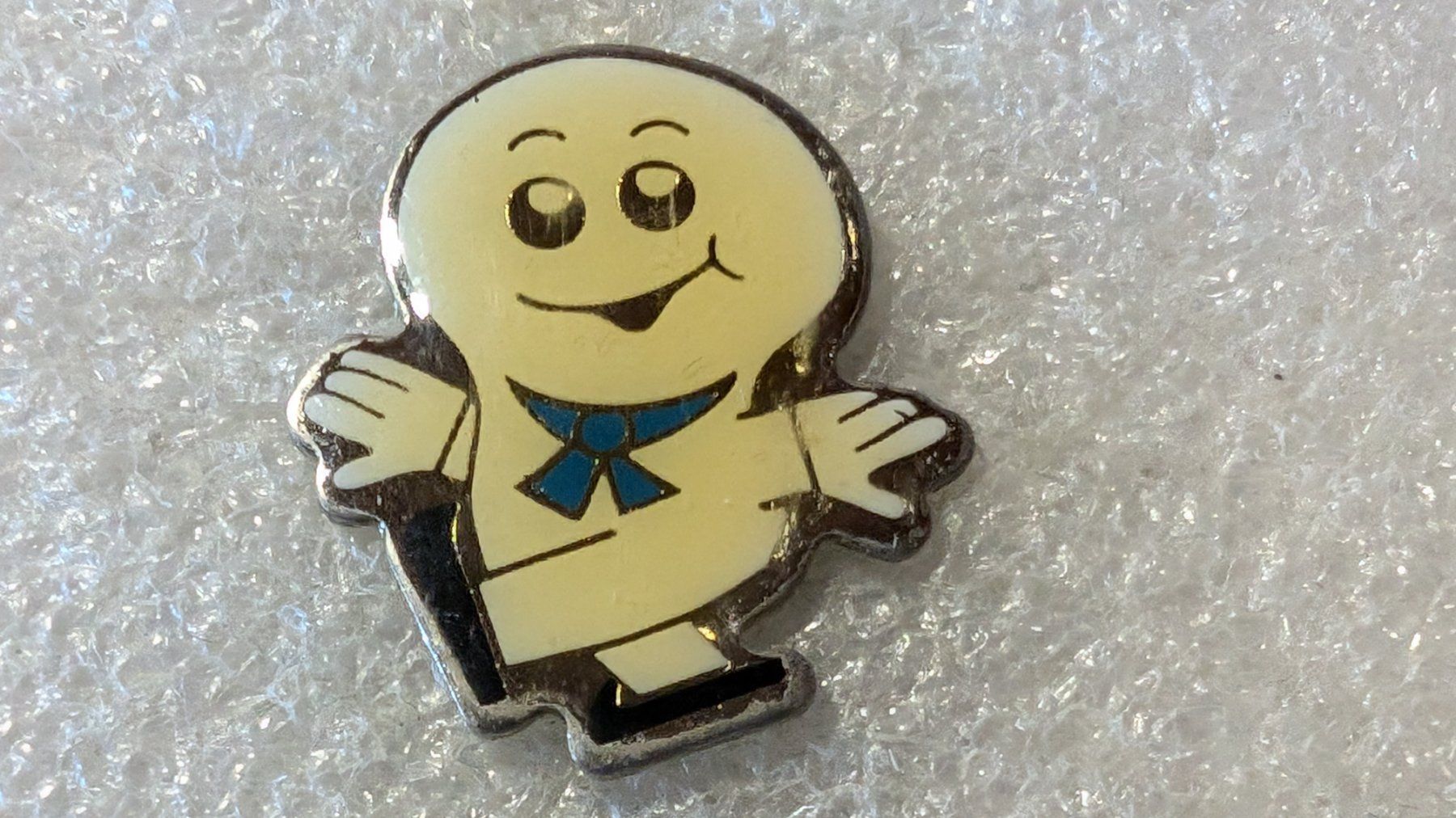 Placchette & Badge: Ansteckpin 220: Maga Bio – Usato da Oppligen venduto da Pin-Fall-Shop