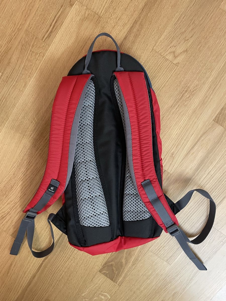 Deuter Zaini: Deuter Rucksack – Usato da Oberarth venduto da abi127 1