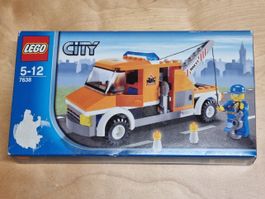 LEGO City 7638 Tow Truck