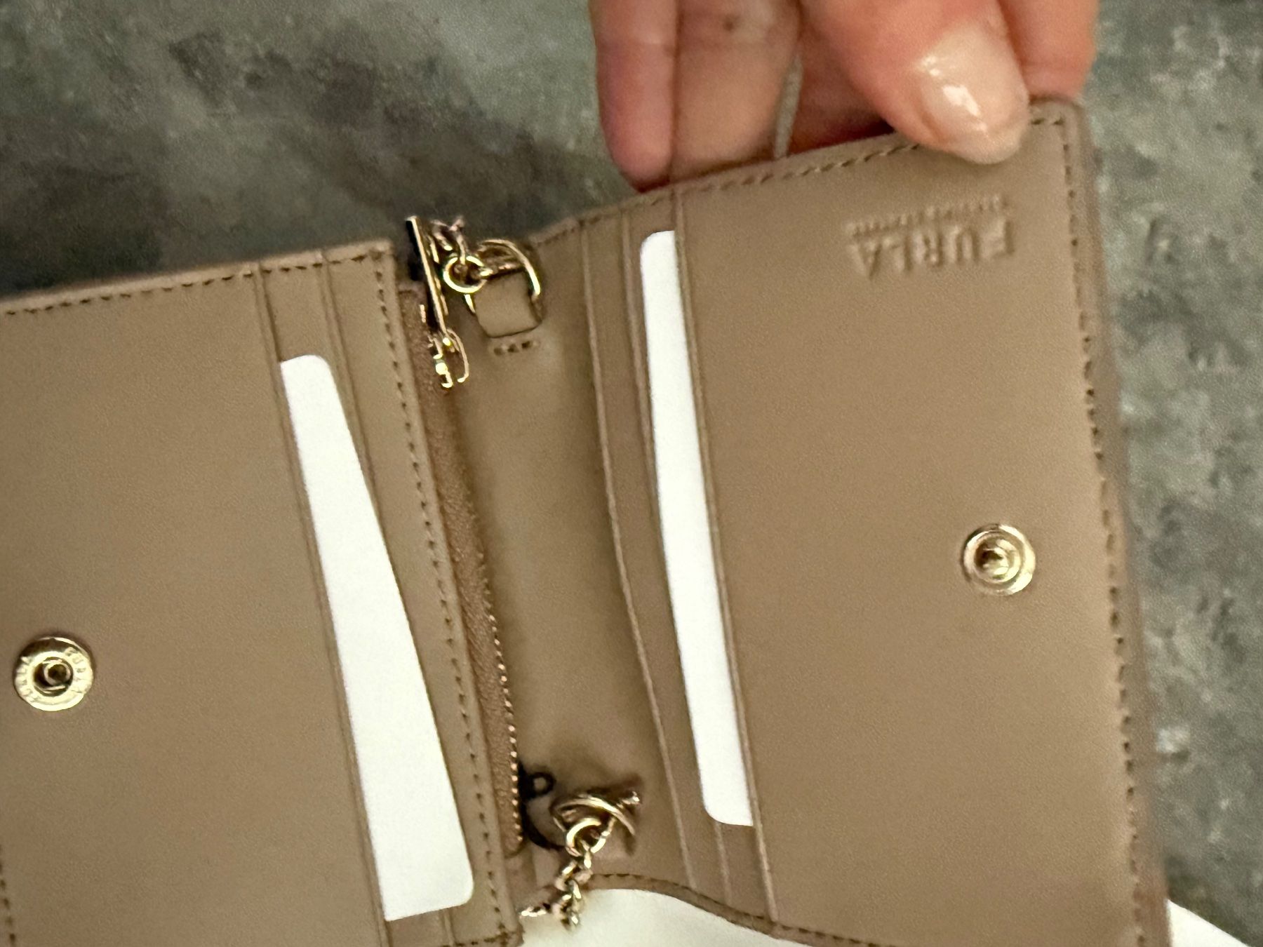 Furla Portamonete: Furla Portemonnaie – Usato da Schafisheim venduto da Weicla 2
