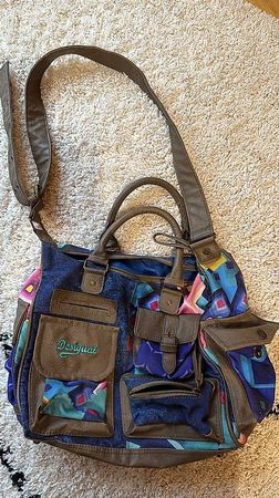 Sac Desigual multicolore, bon état